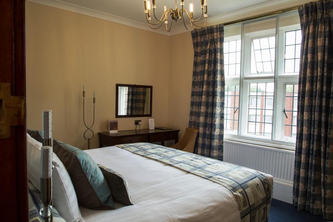 Best Western Plough And Harrow Hotel Birmingham Exterior foto