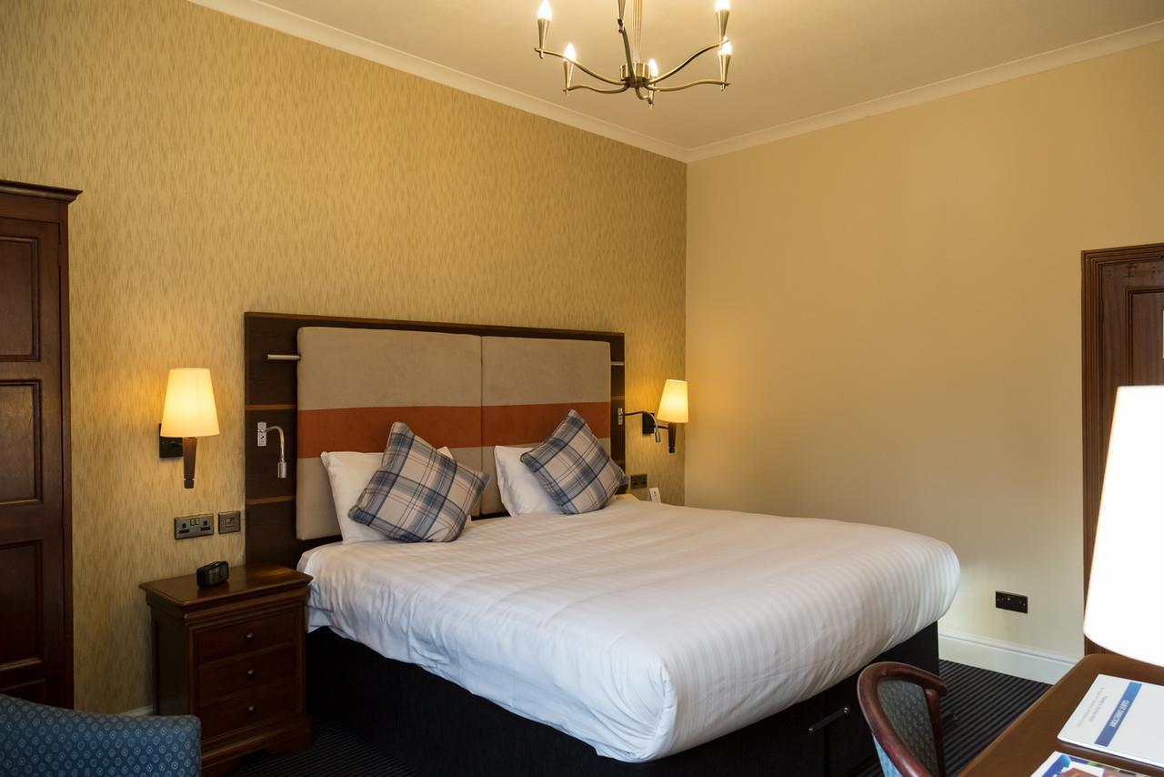 Best Western Plough And Harrow Hotel Birmingham Exterior foto